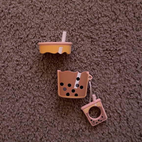 boba airpods case with keychain - Picture 2 of 4